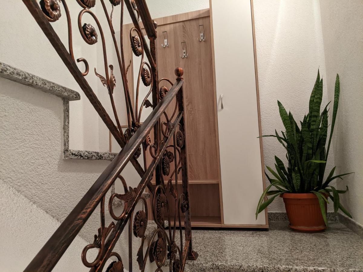 Hrastik Apartment